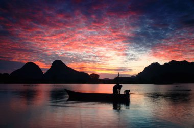 siluet yerel balıkçı