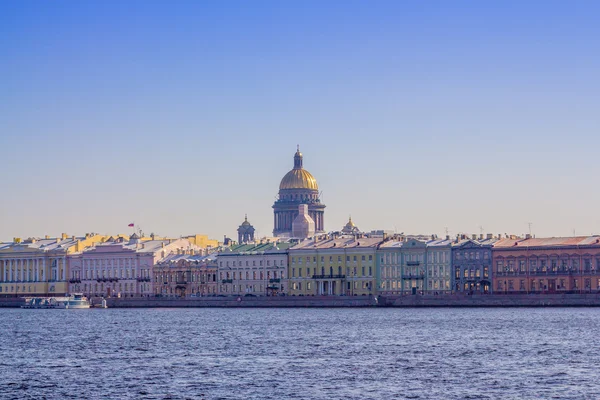 Neva Embankment — Stock Photo, Image