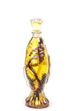 Yılanlar ile Çin alkol içki