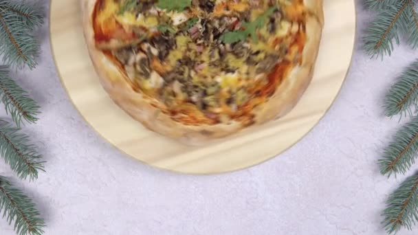 Lapos Feküdt Pizza Forgó 360 Fokos Forgás Salver Karácsonyi Dekorációk — Stock videók