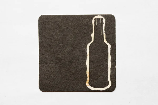 Coaster Usado Velho Almofada Garrafa Para Cerveja Outras Bebidas Isoladas — Fotografia de Stock