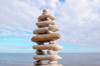 Denge içinde taşlar