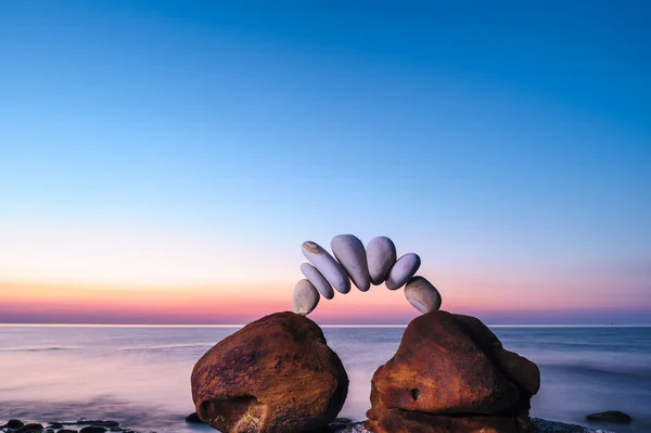 Piedras en la orilla del mar —  Fotos de Stock