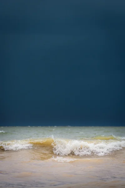 Zee splash golven — Stockfoto