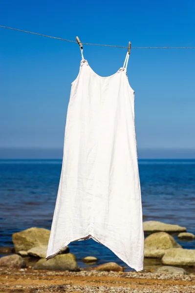 Vestido branco — Fotografia de Stock