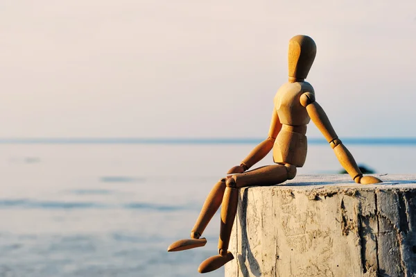 Wooden female figure — Stock Photo, Image