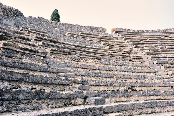 Romjai az ókori amfiteátrum — Stock Fotó