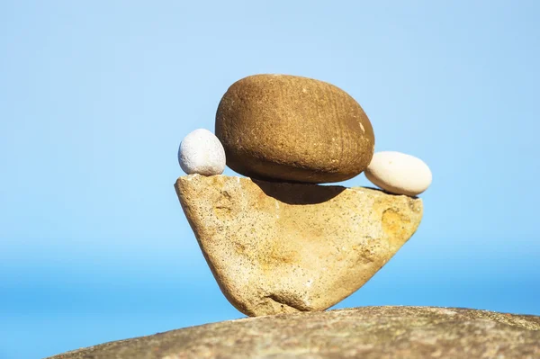 Balancing of stones — Stock Photo, Image