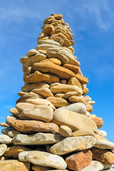 Stone Pyramid — Stock Photo, Image