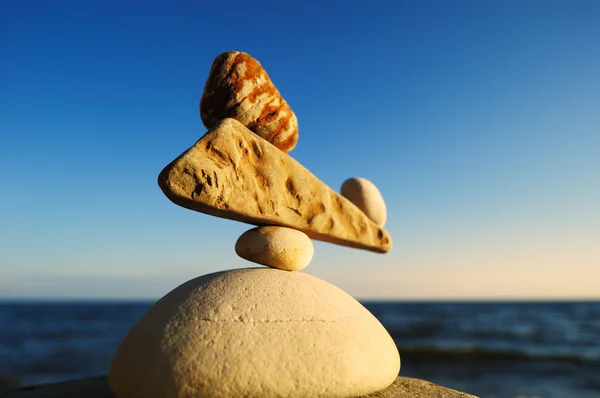 Well-balanced of pebbles — Stock Photo, Image