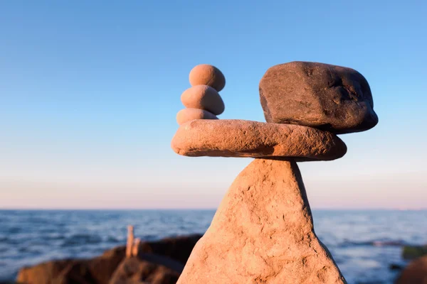 Piedras en equilibrio —  Fotos de Stock