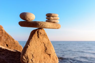 Zen taşlar kenarı
