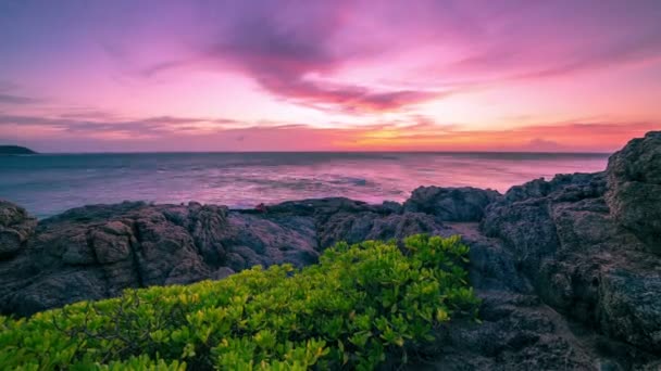 Bahía de mar de Andamán mar en Phuket — Vídeo de stock