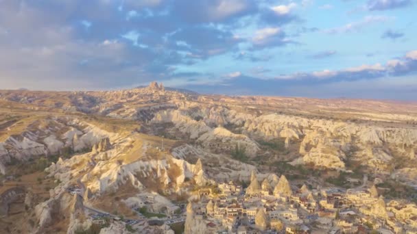 Aerial drone view panorama of Goreme valley, Cappadocia, Turkey. Aerial view 4K. — 비디오