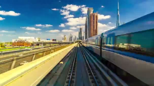 Pohled od prvního vozu metro v Dubaji — Stock video