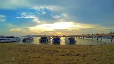 Chalong iskelede Panorama şafak