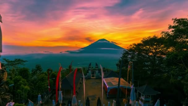Gunung Agung vulkán, naplemente — Stock videók