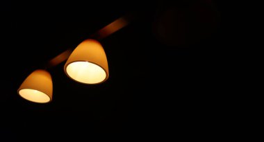 Lambanın sembolü. Parlak fikir kavramı .