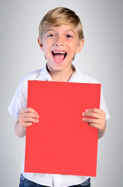 Kleiner Junge — Stockfoto