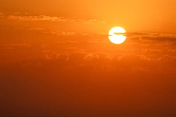 İspanya 'nın güneyindeki Akdeniz' de günbatımı