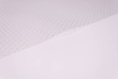 Geometrik desen yan görünümlü beyaz ve gri kenar