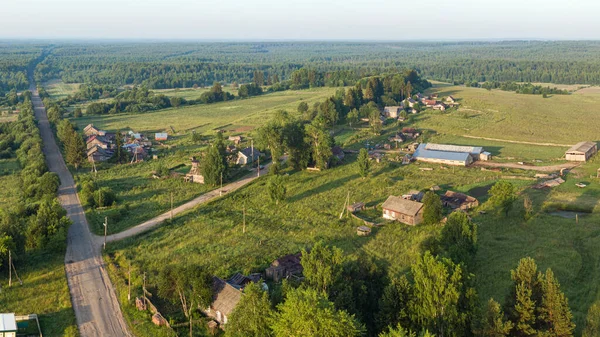 ドローンの上からロシアの村 — ストック写真