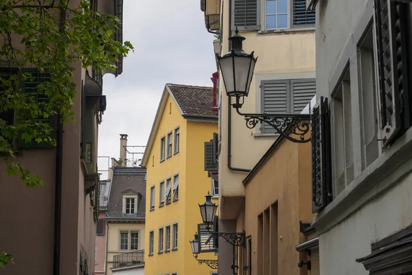 Πρόσοψη Σπιτιών Στην Παλιά Ζυρίχη Ελβετία — Φωτογραφία Αρχείου