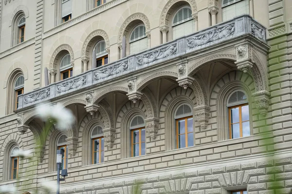 Balkón Federálního Paláce Švýcarska Bernu — Stock fotografie
