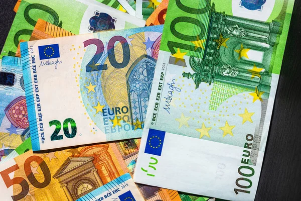 Fechar Notas Euro Monetárias Fundo Euro Monetário Isolado — Fotografia de Stock