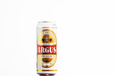 Argus Biraları birası. Lild süpermarketin kendi birası. Romanya, Bükreş 'te stüdyo fotoğraf çekimi, 2020