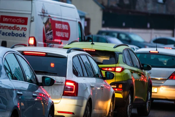 Traffic Rush Hour Downtown Bucharest Junction Stopped Cars Waiting Green — Stock Photo, Image