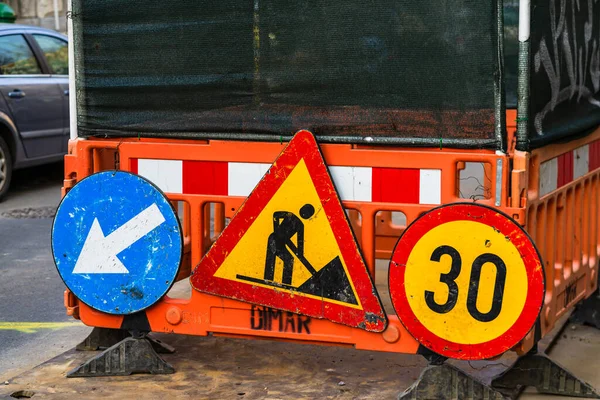 Speed Limit Warning Road Signs Located Working Area Bucharest Romania — Stock Photo, Image