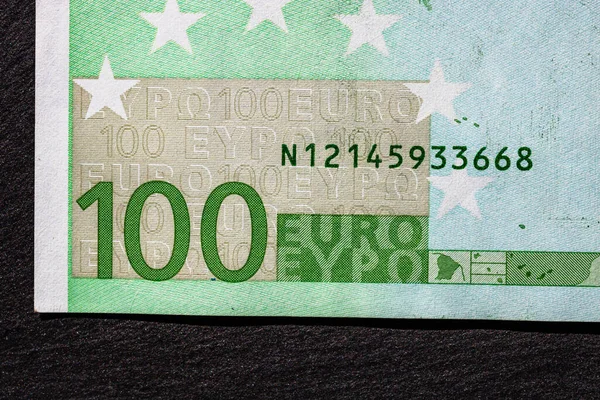 Selektivní Zaměření Podrobnosti Eurobankovkách Detailní Makro Detaily Bankovek 100 Euro — Stock fotografie