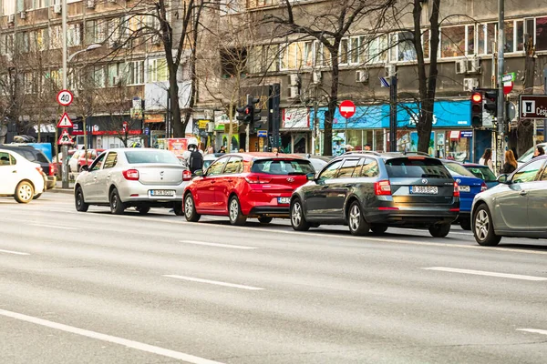 Ruch Samochodowy Godzinach Szczytu Centrum Miasta Zanieczyszczenie Samochodów Korki Godzinach — Zdjęcie stockowe