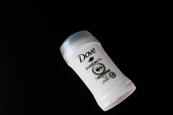 Deodorante Colomba Antitraspirante Donne Isolate Nero Bucarest Romania 2021 — Foto Stock