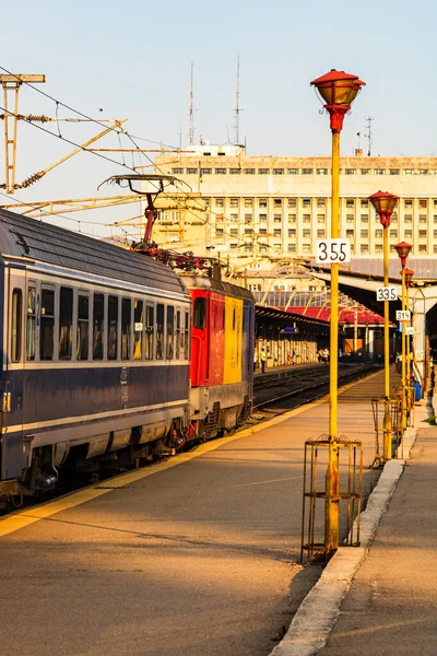 Деталь Движения Поезда Железнодорожной Платформе Северном Железнодорожном Вокзале Бухареста Gara — стоковое фото