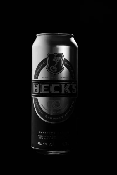 Canette Bière Beck Isolée Sur Fond Noir Bucarest Roumanie 2020 — Photo