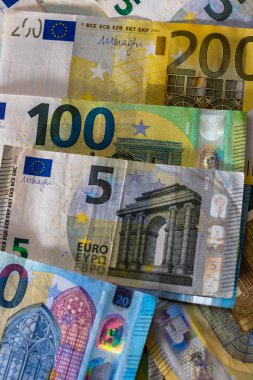 Para, euro banknotları, ayrılan paranın geçmişi..