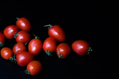 Olgun, lezzetli domateslere odaklan.