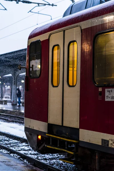 Vista Trem Detalhes Inverno Comboio Plataforma Estação Ferroviária Norte Bucareste — Fotografia de Stock