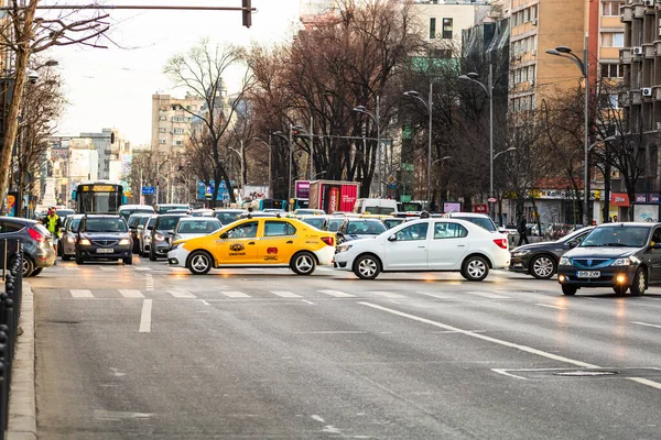 Tráfico Coches Hora Punta Centro Ciudad Contaminación Del Coche Atasco — Foto de Stock