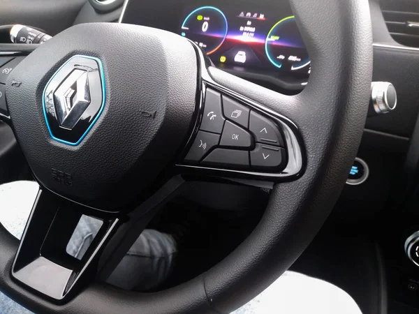 Nowy Renault Zoe Elektryczne Wnętrze Samochodu Kierownica Przyciskami Sterującymi Bukareszt — Zdjęcie stockowe