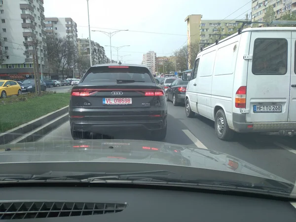 Schwarzer Neuer Audi Stau Blick Auf Die Straße Durch Die — Stockfoto