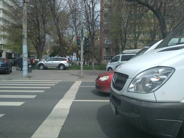 Road View Car Window Mirror Cars Road Traffic Bucharest Roménia — Fotografia de Stock