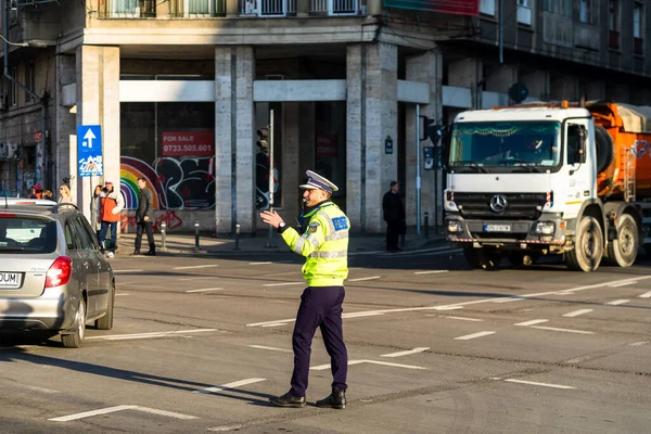 Police Agent Romanian Traffic Police Politia Rutiera Directing Traffic Rush — Stock Photo, Image