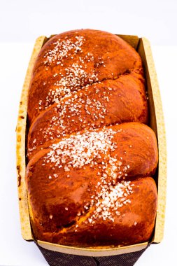 Cozonac, Kozunak veya babka, Romanya ve Bulgaristan 'a özgü bir tatlı mayalanmış ekmek türüdür.