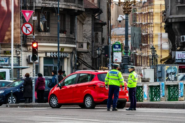 Agent Policji Rumuńska Policja Ruchu Drogowego Politia Rutiera Kierujący Ruchem — Zdjęcie stockowe