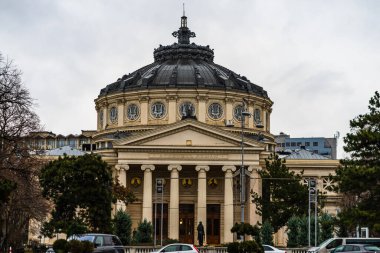 Bükreş 'in başkenti Romanya' nın başkenti Romen Athenaeum veya Athe Roman 'la ilgili ayrıntılı görüş