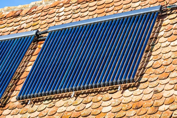 Primer Plano Del Calentador Agua Solar Azotea Panel Solar Para — Foto de Stock