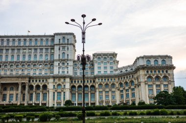 Gece vakti Parlamento Sarayı, Bükreş, Romanya